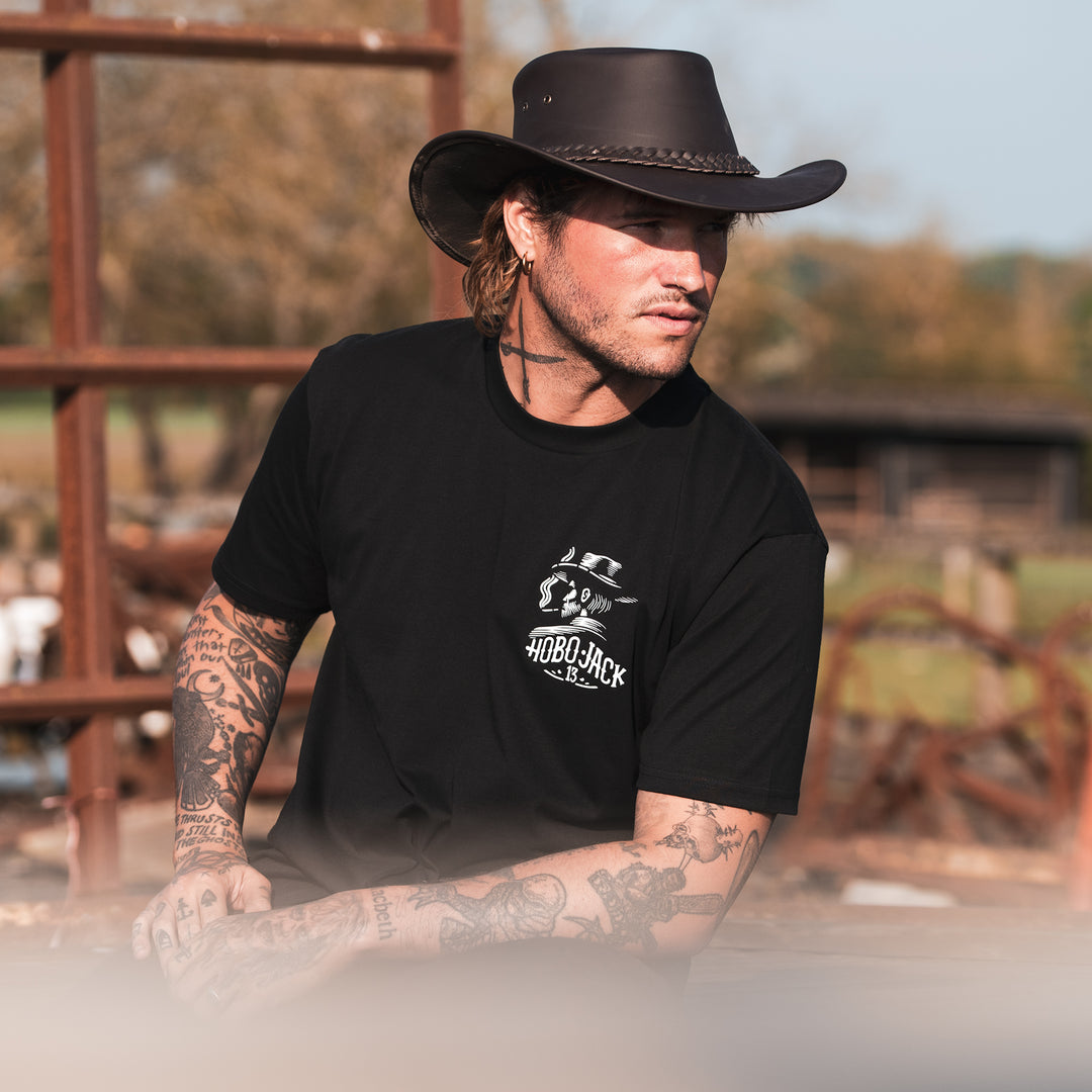 OUTLAW - BLACK POCKET T-SHIRT - DELUXE HEAVY
