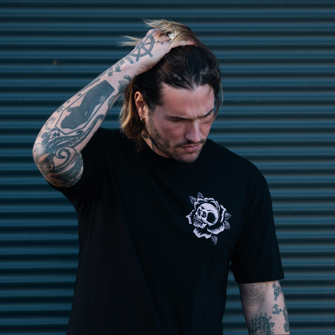 DUSK & DECAY - BLACK T-SHIRT - NEW STAPLE