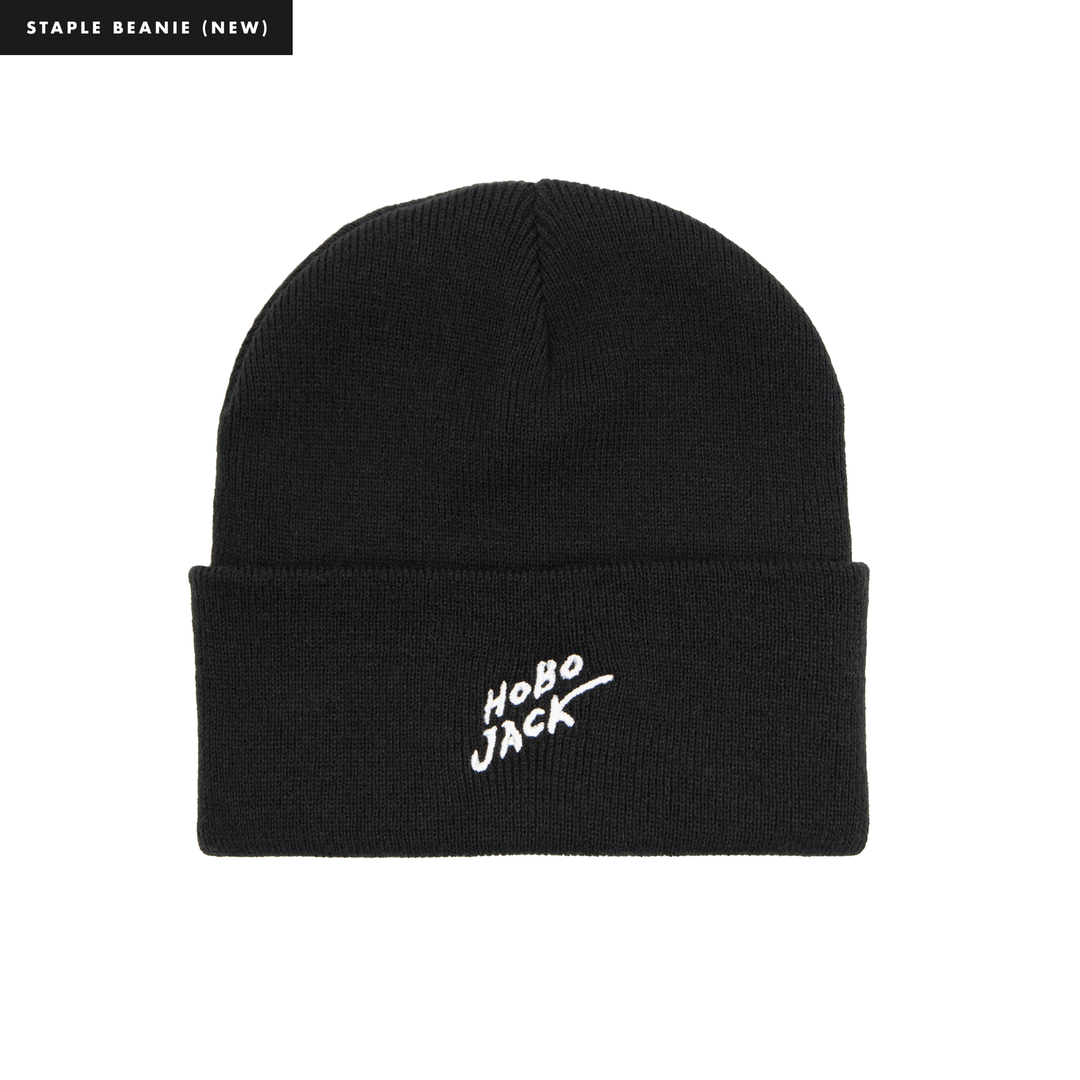 BLACK LOGO BEANIE - STAPLE